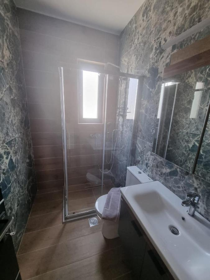 Valentina'S Luxe Apartment Masztihári Kültér fotó