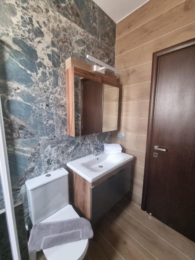 Valentina'S Luxe Apartment Masztihári Kültér fotó